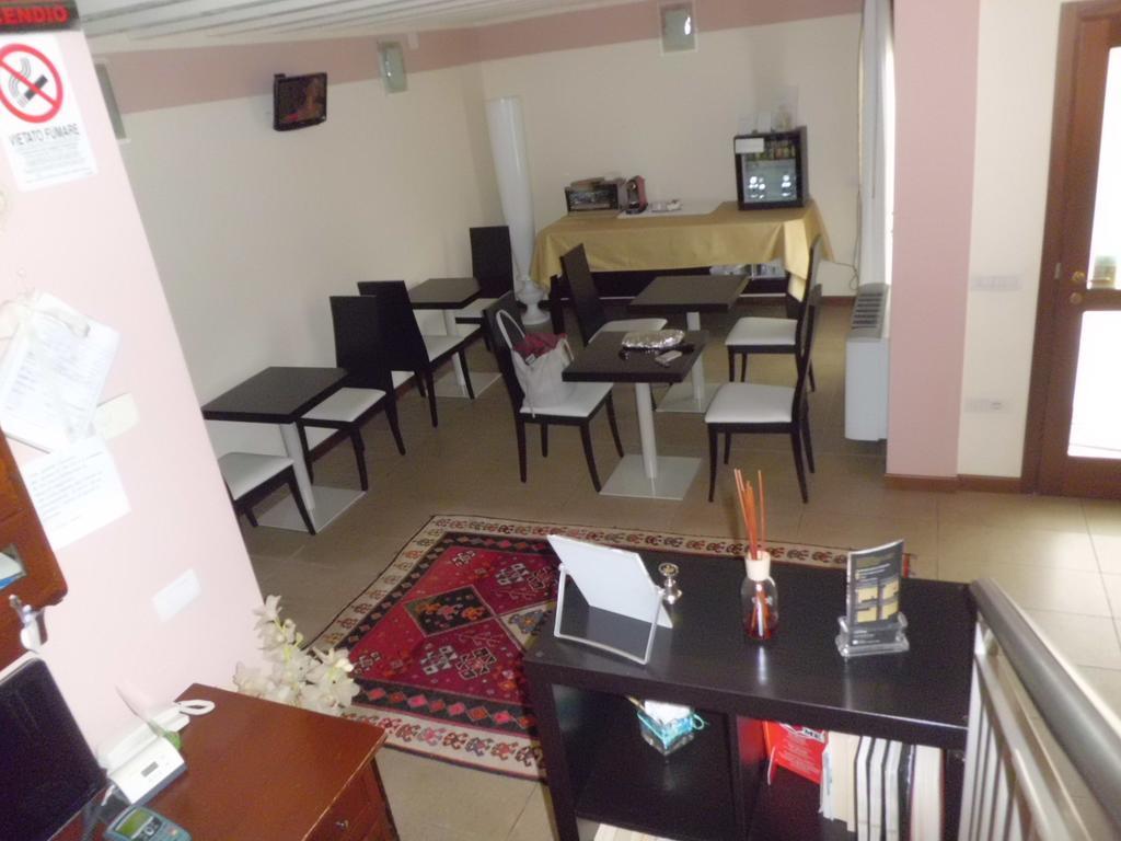 Sweet Home Treviso Bagian luar foto