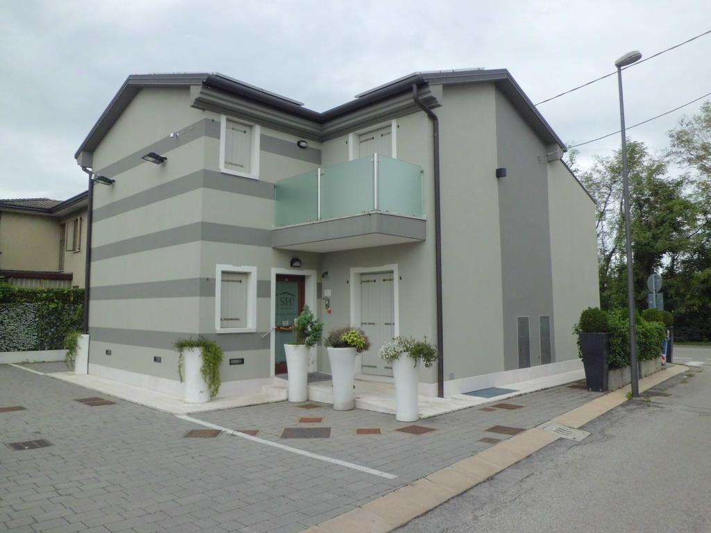 Sweet Home Treviso Bagian luar foto