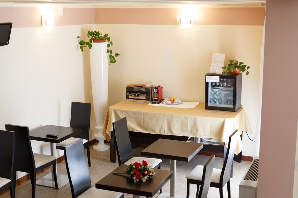 Sweet Home Treviso Bagian luar foto